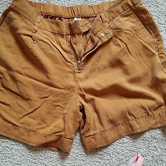 Bundle of shorts - Picture 3 of 4